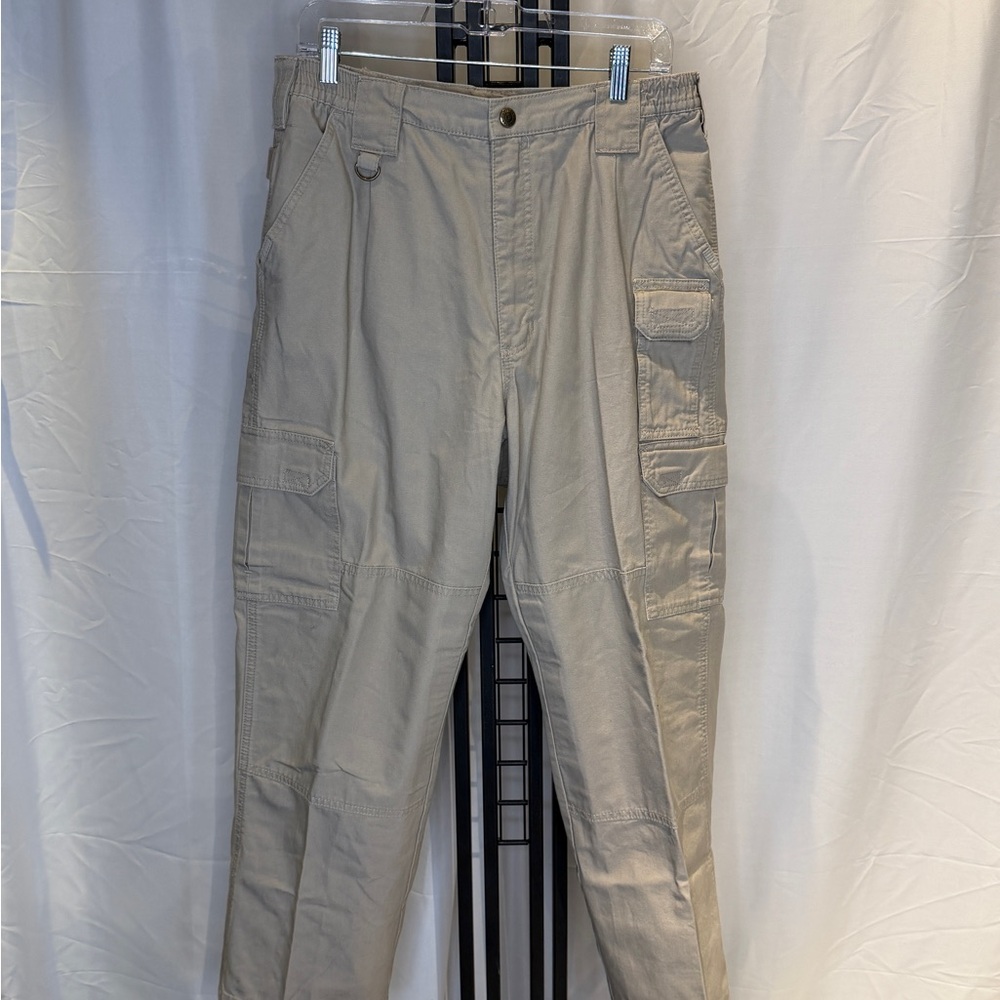 5.11 Tactical Men's Khaki Cargo Pants‎